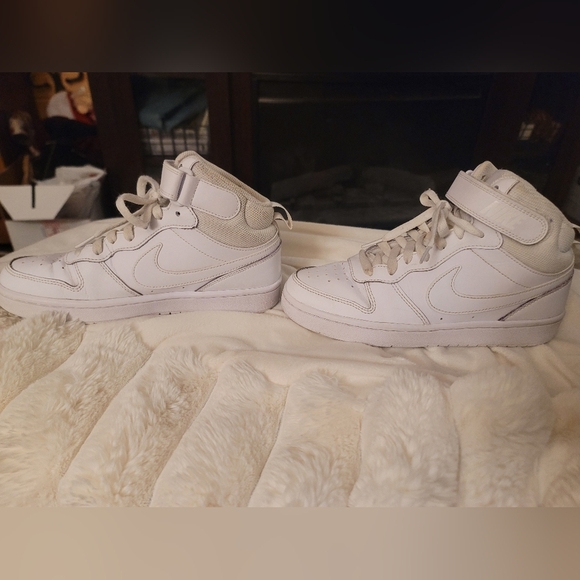 Nike‎ Court Borough Mid 2 White/White Sneakers Shoes CD7782-100 5Y - Picture 6 of 11